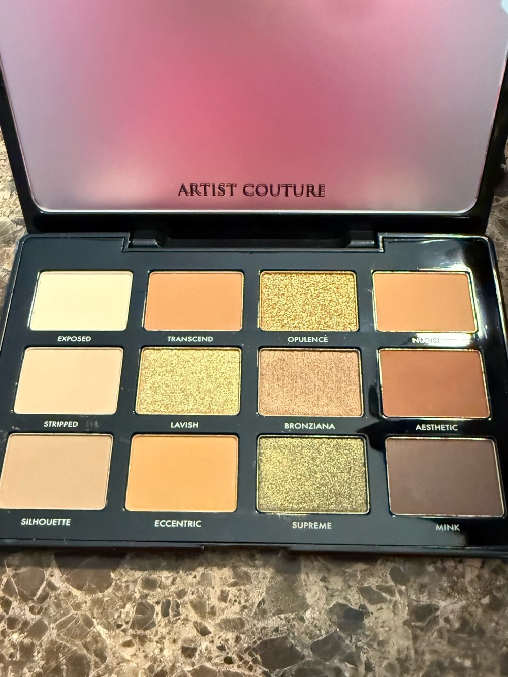 Artist Couture Supreme Nudes Eyeshadow Palette - Black & Gold - Picture 4 of 5
